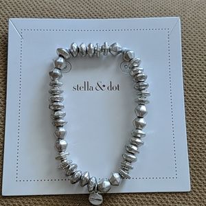 Stella & Dot Nicholette Silver and Stretc Bracelet